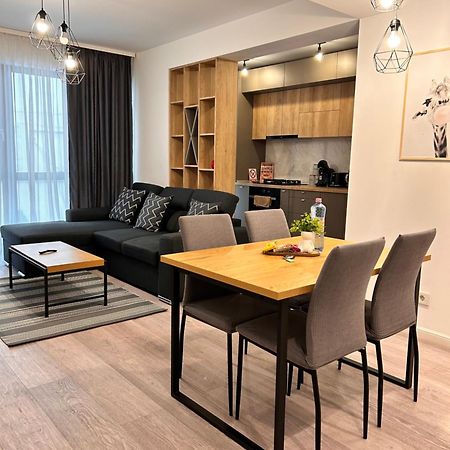 Industrial Style Apartment Bucharest Luaran gambar